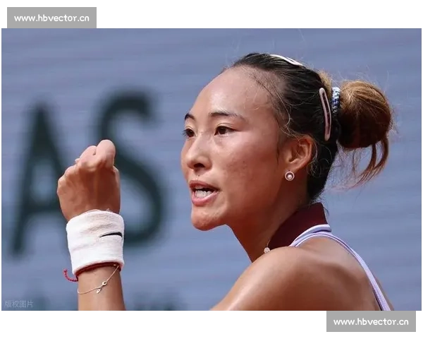 郑钦文关键破发扳平西尼亚科娃,决胜盘遗憾未能延续强势